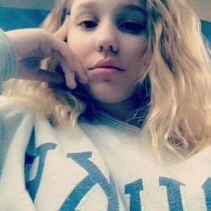 Meet your Posher, Jade